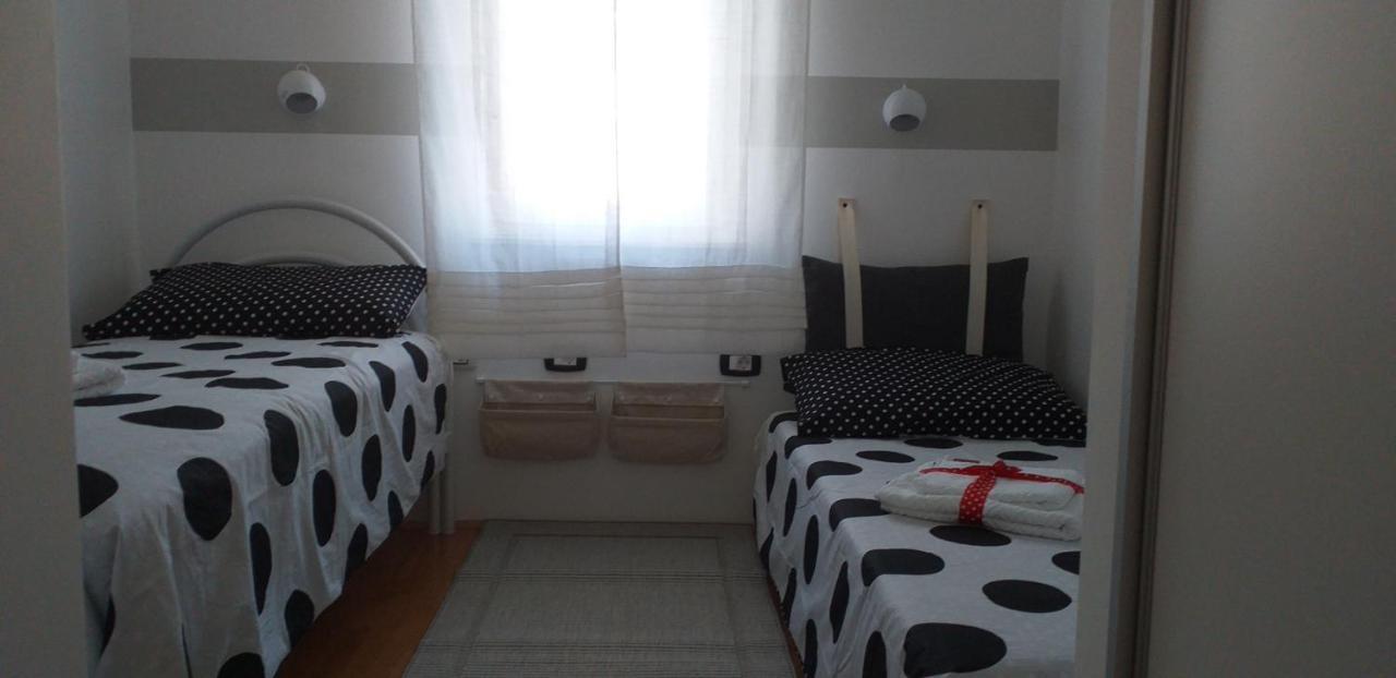 Apartment Winkler Senj  Esterno foto